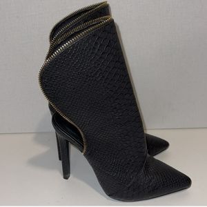 Liliana Heels